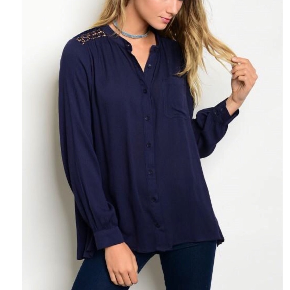 ❗️CLOSING SALE❗️ Navy Crochet Back Button Down Top - Picture 3 of 3